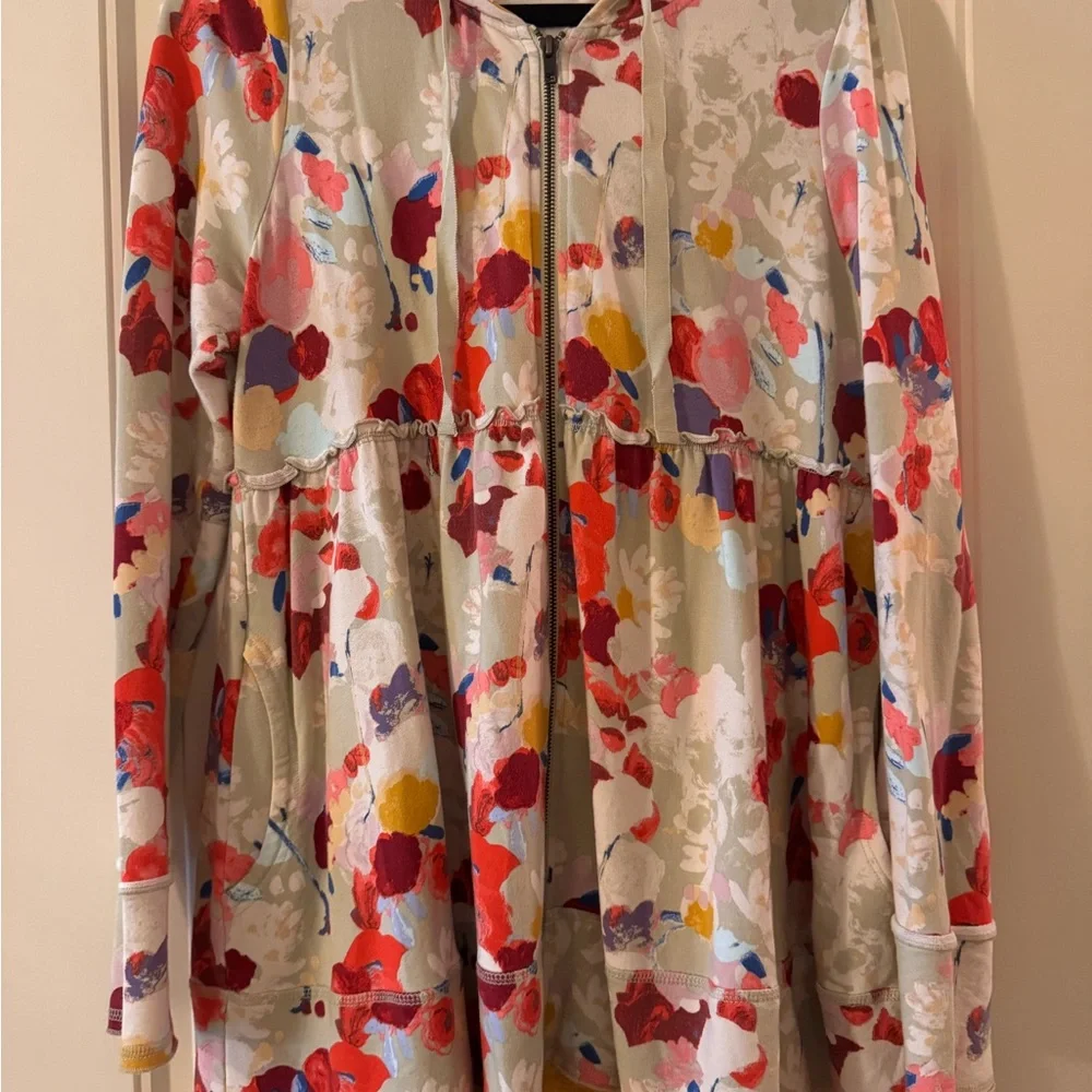 Evys Tree Floral Jacket Size L in EUC - Picture 2 of 6